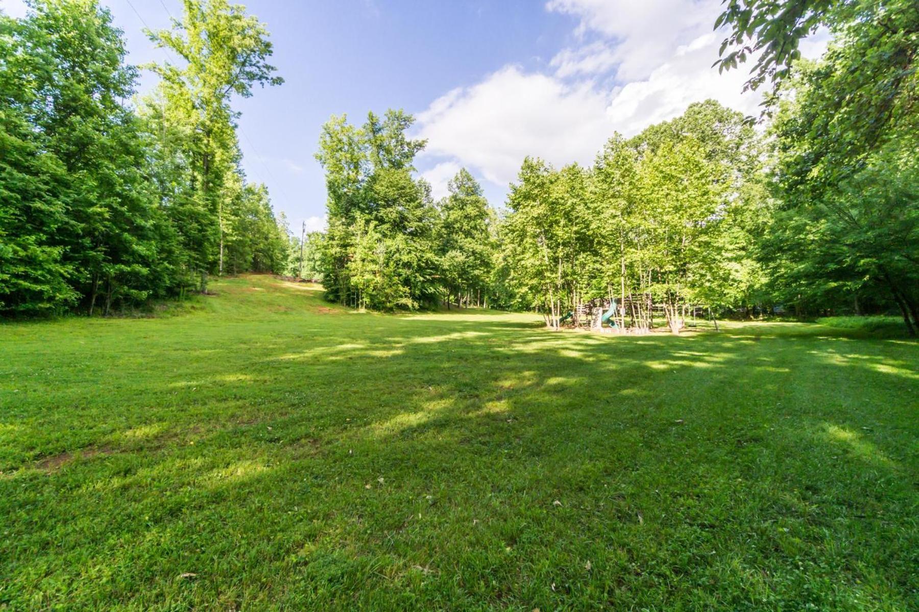 New Listing! Wine Country Retreat - 2 Bed, Hot Tub Villa Dahlonega Exterior foto