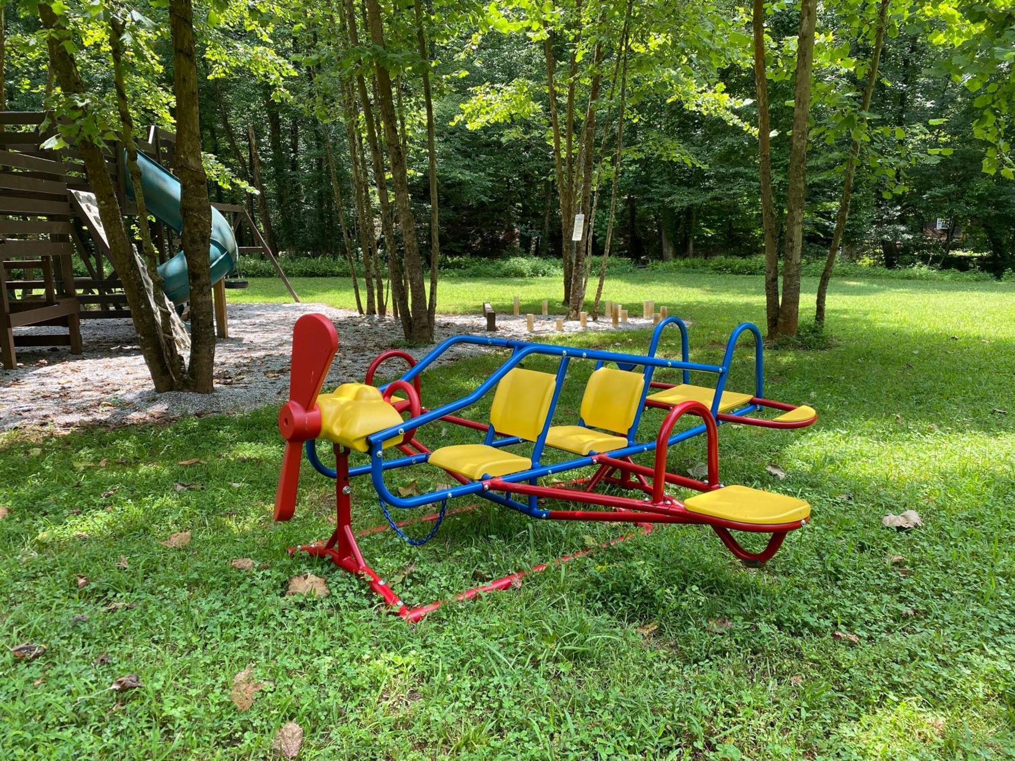 New Listing! Wine Country Retreat - 2 Bed, Hot Tub Villa Dahlonega Exterior foto